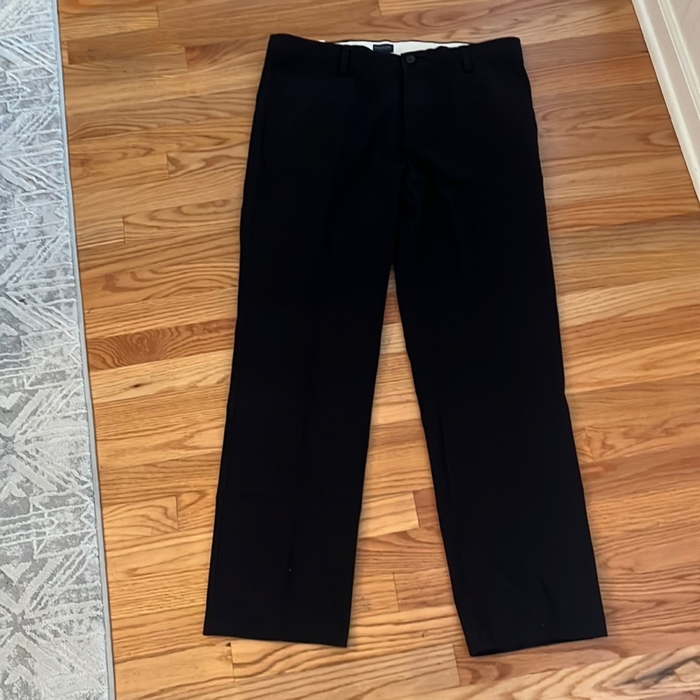 men’s black dockers pants straight fit